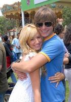 Ashley Tisdale : TI4U_u1214549956.jpg