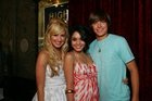 Ashley Tisdale : TI4U_u1215981242.jpg