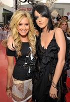 Ashley Tisdale : TI4U_u1256705635.jpg