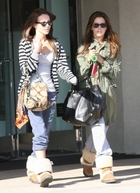 Ashley Tisdale : TI4U_u1259778695.jpg