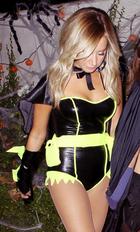 Ashley Tisdale : ashley-tisdale-1351979548.jpg