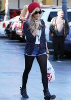 Ashley Tisdale : ashley-tisdale-1373739424.jpg