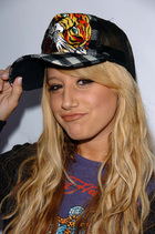 Ashley Tisdale : ashley_tisdale_1161704335.jpg