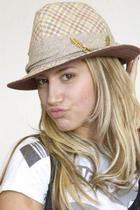 Ashley Tisdale : ashley_tisdale_1172424910.jpg