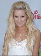 Ashley Tisdale : ashley_tisdale_1182693341.jpg