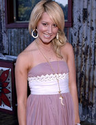 Ashley Tisdale : ashley_tisdale_1185767341.jpg