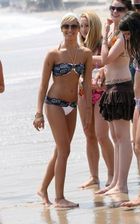 Ashley Tisdale : ashley_tisdale_1186240136.jpg