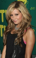 Ashley Tisdale : ashley_tisdale_1193176983.jpg