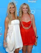 Ashley Tisdale : ashley_tisdale_1205613675.jpg