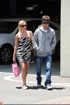 Ashley Tisdale : ashley_tisdale_1212719857.jpg