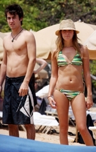 Ashley Tisdale : ashley_tisdale_1215438174.jpg