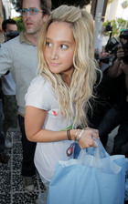 Ashley Tisdale : ashley_tisdale_1223231831.jpg