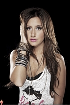 Ashley Tisdale : ashley_tisdale_1251217073.jpg