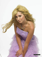 Ashley Tisdale : ashley_tisdale_1252345782.jpg