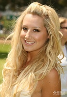 Ashley Tisdale : ashley_tisdale_1254472640.jpg