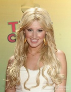 Ashley Tisdale : ashley_tisdale_1254472770.jpg