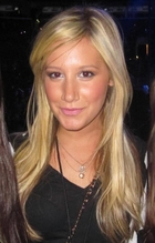 Ashley Tisdale : ashley_tisdale_1254733707.jpg