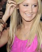 Ashley Tisdale : ashley_tisdale_1255203224.jpg