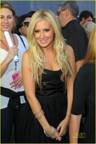 Ashley Tisdale : ashley_tisdale_1255737900.jpg