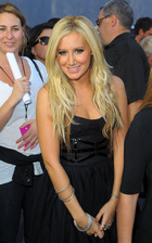 Ashley Tisdale : ashley_tisdale_1255844668.jpg