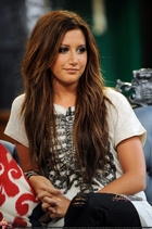 Ashley Tisdale : ashley_tisdale_1262115216.jpg