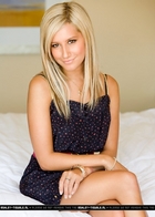 Ashley Tisdale : ashley_tisdale_1262468131.jpg