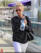 Ashley Tisdale : ashley_tisdale_1262546397.jpg