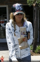 Ashley Tisdale : ashley_tisdale_1262624925.jpg