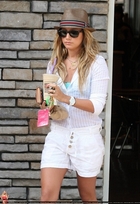 Ashley Tisdale : ashley_tisdale_1262624936.jpg