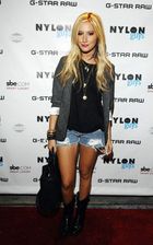 Ashley Tisdale : ashley_tisdale_1267944596.jpg