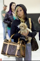 Ashley Tisdale : ashley_tisdale_1269651972.jpg