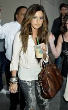 Ashley Tisdale : ashley_tisdale_1282928725.jpg