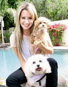 Ashley Tisdale : ashley_tisdale_1282928781.jpg