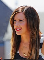 Ashley Tisdale : ashley_tisdale_1305902422.jpg