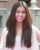 Ashley Argota : ashley-argota-1324959642.jpg