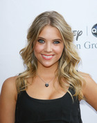 Ashley Benson : ashleybenson_1281890308.jpg