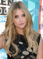 Ashley Benson : ashleybenson_1284262180.jpg