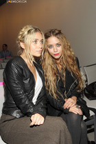 Ashley Olsen : TI4U_u1268541533.jpg