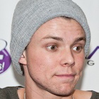 Ashton Irwin : ashton-irwin-1484585245.jpg