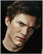 Ashton Kutcher : ashton-kutcher-1380577870.jpg