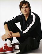 Ashton Kutcher : ashton-kutcher-1380578122.jpg