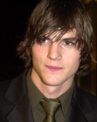 Ashton Kutcher : ashton_kutcher_1166482227.jpg