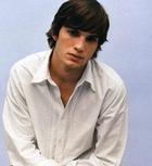 Ashton Kutcher : ashton_kutcher_1265259151.jpg