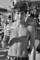 Austin Mahone : austin-mahone-1331825768.jpg