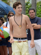 Austin Mahone : austin-mahone-1342451630.jpg