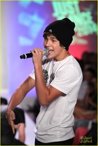 Austin Mahone : austin-mahone-1380679174.jpg