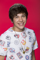 Austin Mahone : austin-mahone-1380679330.jpg