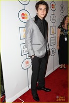 Austin Mahone : austin-mahone-1390823612.jpg