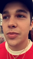 Austin Mahone : austin-mahone-1487209681.jpg