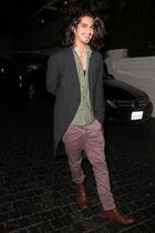 Avan Jogia : avan-jogia-1375872829.jpg